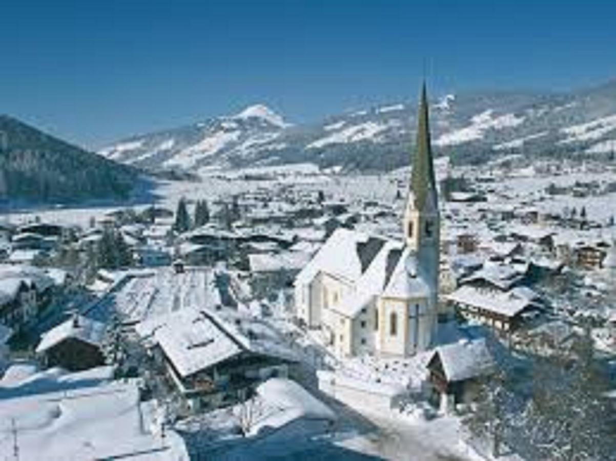 Hotel Roesslwirt Кирхберг Экстерьер фото